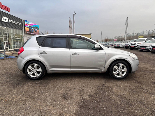 Kia Ceed, 2007 года, пробег 233450 км