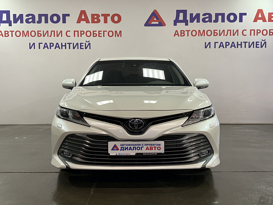 Toyota Camry Элеганс Safety, 2020 года, пробег 134000 км