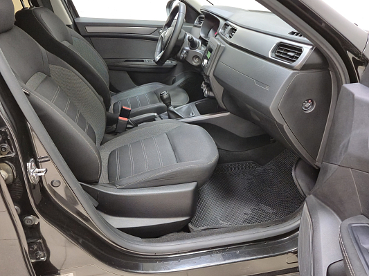 Renault Arkana Life, 2020 года, пробег 98537 км