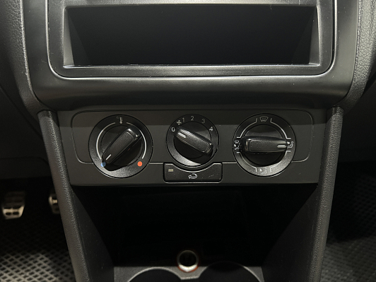Volkswagen Polo Trendline, 2011 года, пробег 206114 км