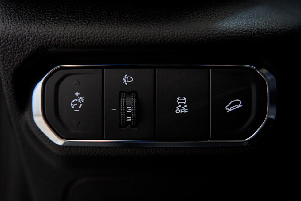 Haval Jolion Tech+, черный