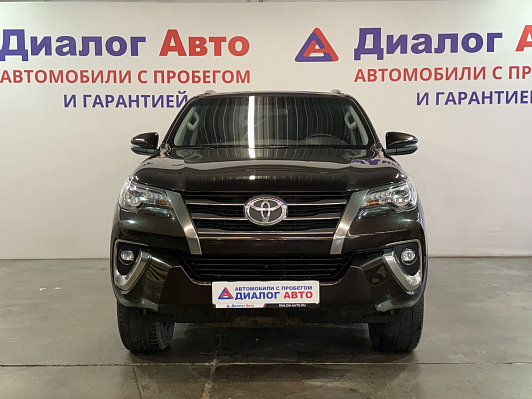 Toyota Fortuner Престиж, 2017 года, пробег 138000 км