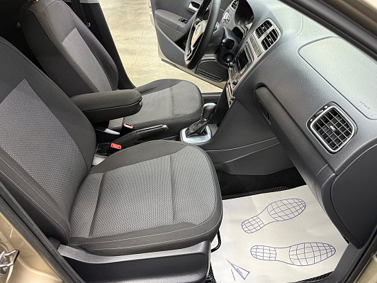 Volkswagen Polo Highline, 2017 года, пробег 144491 км