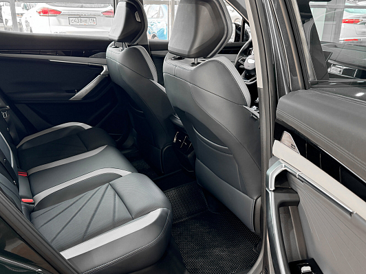 Geely Atlas Flagship, зеленый