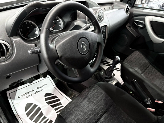 Renault Duster Expression, 2014 года, пробег 206000 км