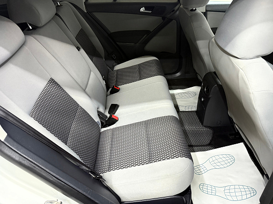 Volkswagen Tiguan, 2011 года, пробег 214285 км