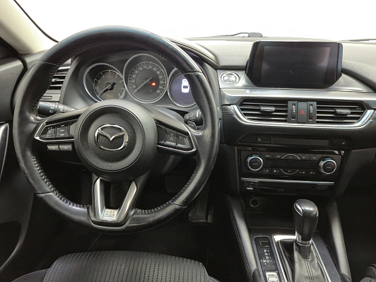 Mazda 6 Supreme, 2018 года, пробег 155673 км