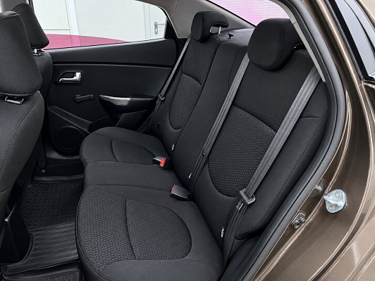 Kia Rio Comfort, 2015 года, пробег 175068 км