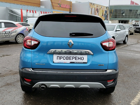 Renault Kaptur Play, 2017 года, пробег 90000 км