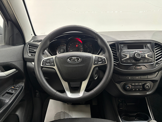 Lada (ВАЗ) Vesta Luxe Multimedia (2019-2021), 2018 года, пробег 114849 км