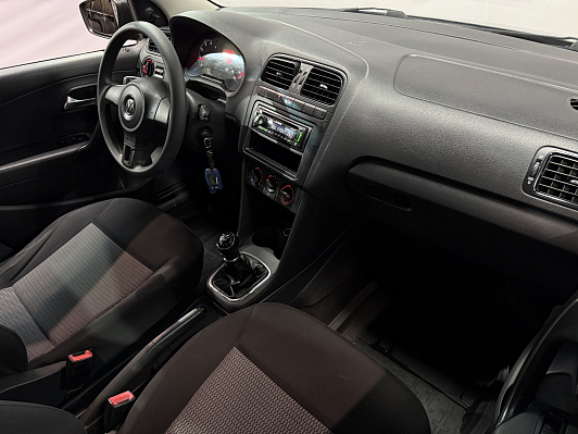 Volkswagen Polo Trendline, 2012 года, пробег 223464 км