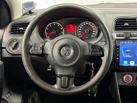 Volkswagen Polo Comfortline, 2011 года, пробег 177000 км