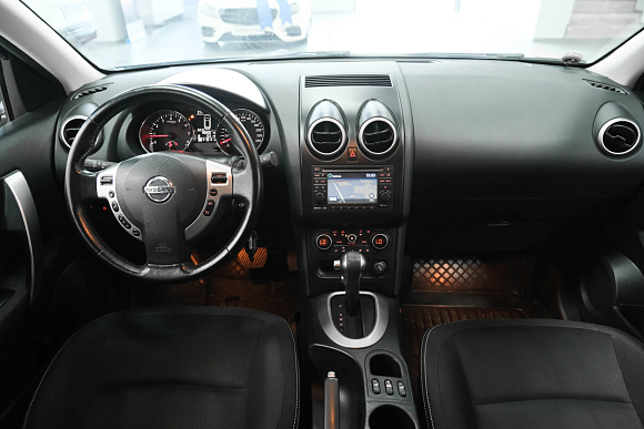 Nissan Qashqai SE+, 2013 года, пробег 90000 км