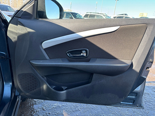 Nissan Almera Tekna, 2017 года, пробег 138604 км