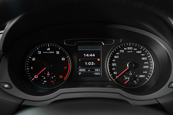 Audi Q3, 2012 года, пробег 185500 км