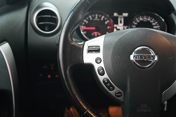 Nissan Qashqai SE+, 2013 года, пробег 90000 км