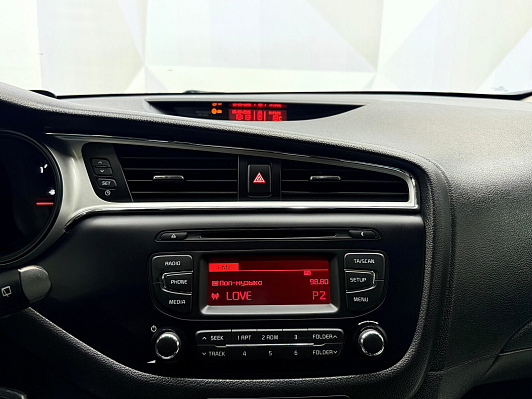 Kia Ceed Luxe 2018 FWC, 2018 года, пробег 110540 км