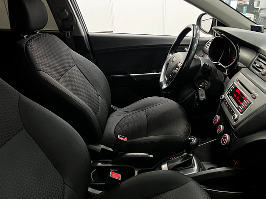 Kia Rio Luxe, 2016 года, пробег 116000 км