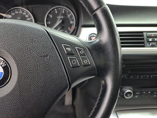 BMW 3 серии, 2011 года, пробег 183915 км
