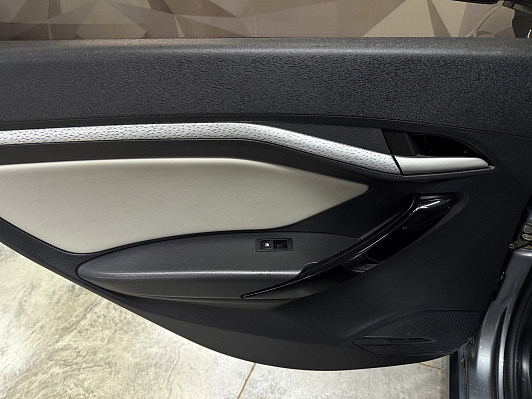 Lada (ВАЗ) Vesta Luxe, 2019 года, пробег 160402 км