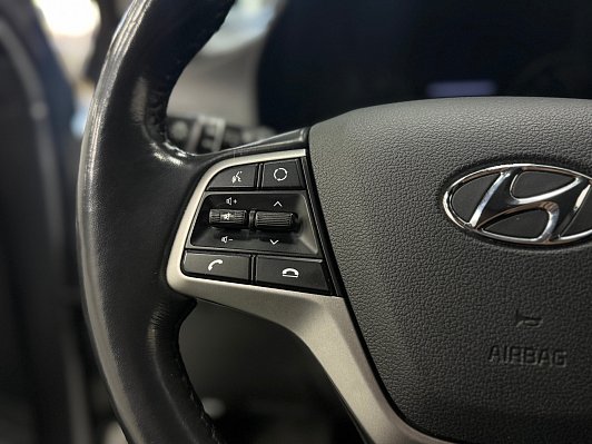 Hyundai Solaris Super Series II + 5” Audio, 2019 года, пробег 111384 км