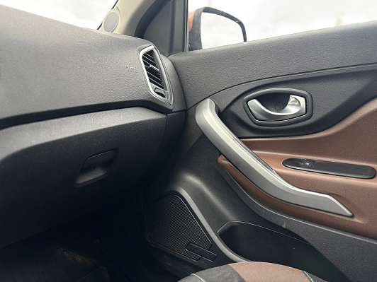 Lada (ВАЗ) XRAY Luxe Prestige (2018-2021), 2017 года, пробег 226357 км