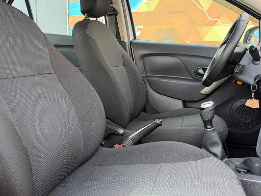 Renault Logan Drive, 2021 года, пробег 93070 км
