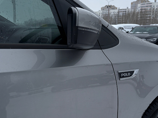 Volkswagen Polo Drive, 2018 года, пробег 225000 км