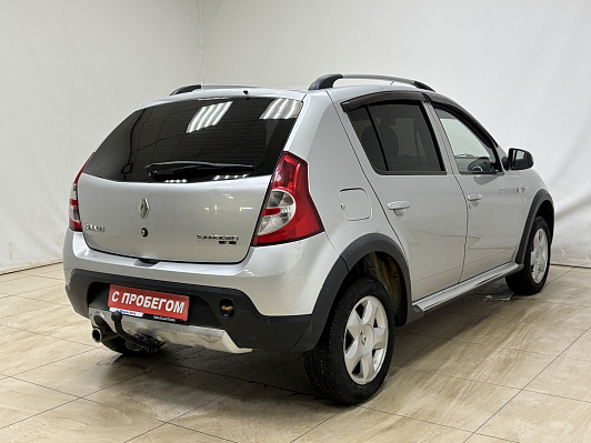 Renault Sandero Stepway, 2014 года, пробег 183000 км