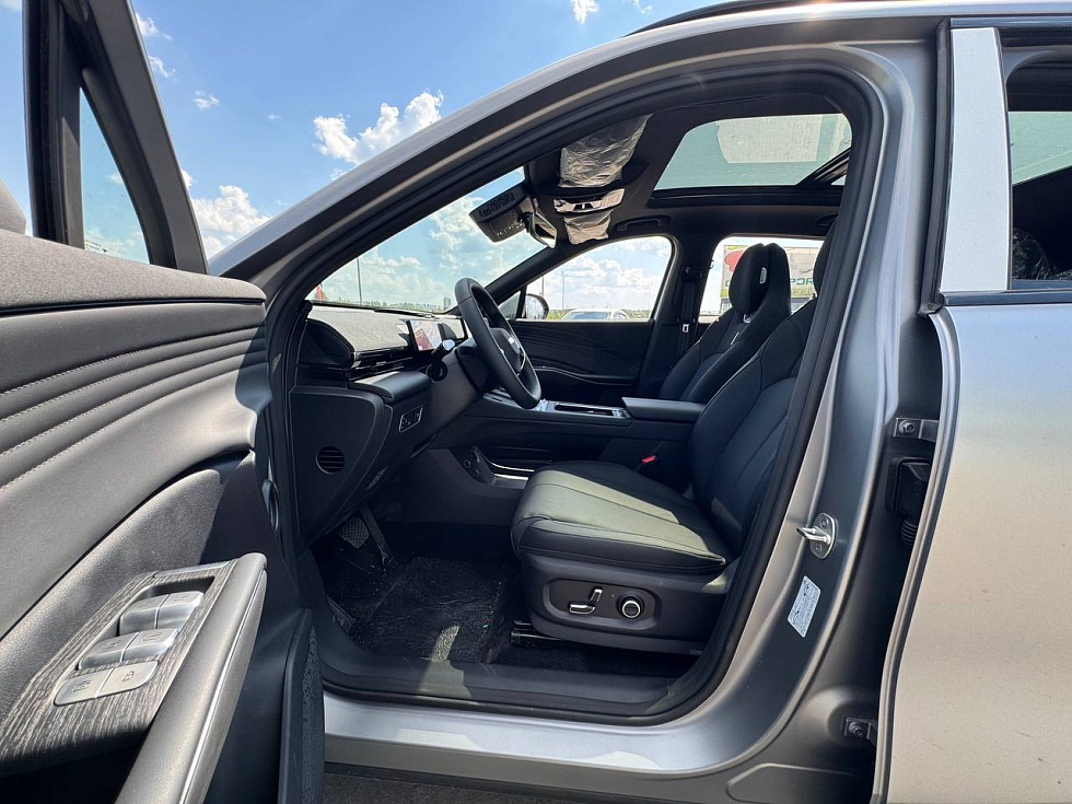 Geely Atlas Люкс, белый