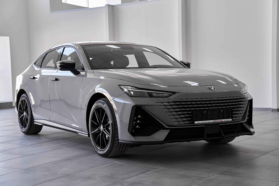 Changan UNI-V Tech, серый