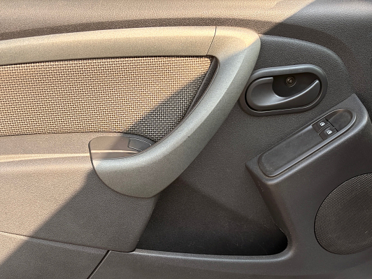 Renault Duster Expression, 2015 года, пробег 123837 км