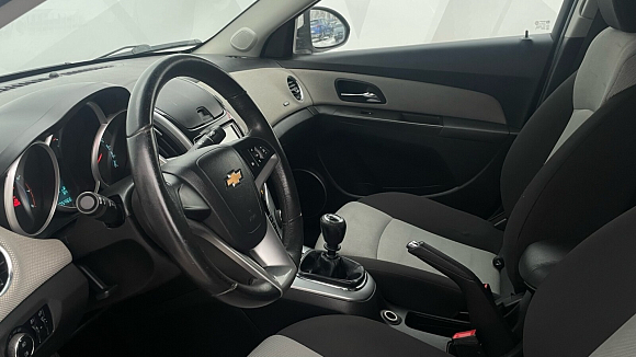 Chevrolet Cruze LTZ, 2013 года, пробег 175447 км