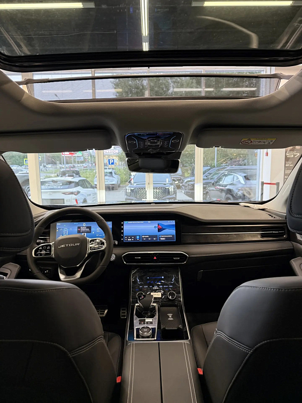 Jetour X90+ Премиум 7 мест, черный