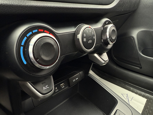 Kia Rio Comfort, 2019 года, пробег 49000 км