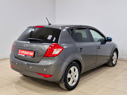 Kia Ceed, 2010 года, пробег 179993 км