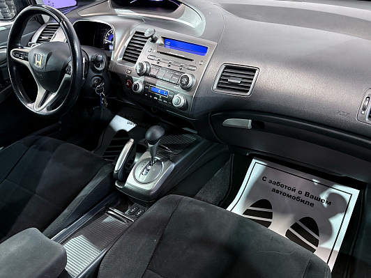 Honda Civic, 2010 года, пробег 217000 км