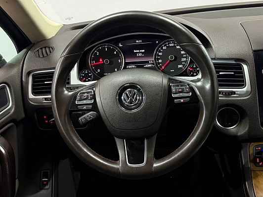 Volkswagen Touareg, 2014 года, пробег 218000 км