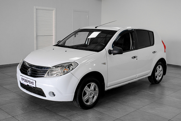 Renault Sandero Expression, 2010 года, пробег 170000 км