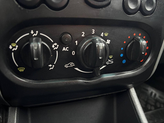 Nissan Almera Comfort A/C, 2013 года, пробег 170650 км