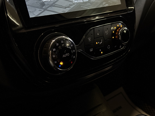 Renault Kaptur Play, 2018 года, пробег 113000 км