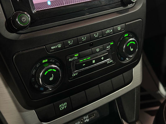 Skoda Yeti Hockey Edition, 2016 года, пробег 148000 км