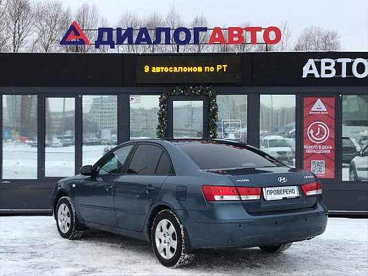 Hyundai Sonata, 2008 года, пробег 305000 км