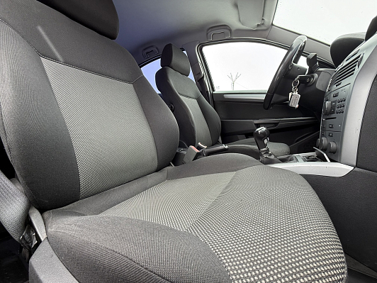 Opel Astra Cosmo, 2012 года, пробег 231000 км