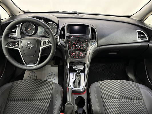 Opel Astra Cosmo, 2012 года, пробег 158837 км