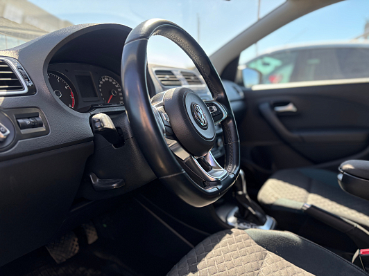 Volkswagen Polo SELECT, 2019 года, пробег 139531 км