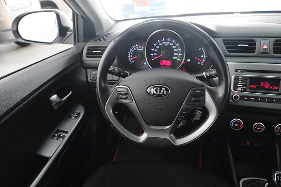 Kia Rio Comfort Аудио, 2017 года, пробег 63900 км