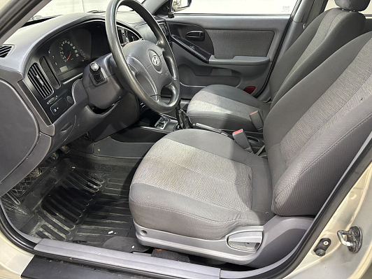 Hyundai Elantra, 2008 года, пробег 196072 км