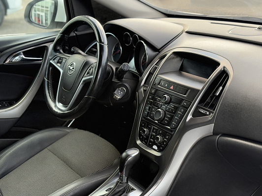 Opel Astra Cosmo, 2011 года, пробег 203510 км