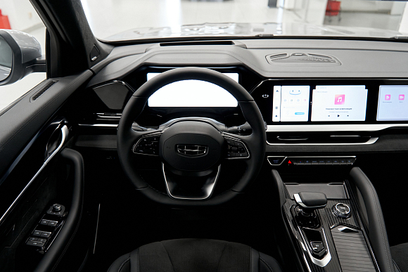 Geely Monjaro Exclusive, серый